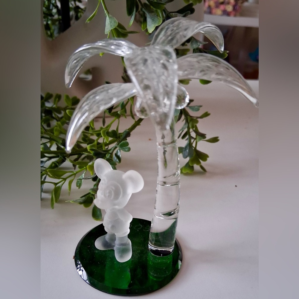 VINTAGE MICKEY MOUSE 2003 PALM TREE HAND BLOWN GASS FIGURINE BY ARRIBAS BROTHERS